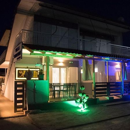 Villa Frideriki Nea Vrasna Luaran gambar